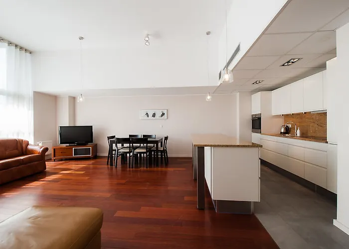 Exclusive - Old Town Apartment *