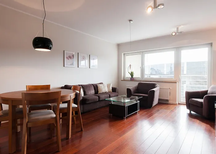 Exclusive - Old Town Apartment