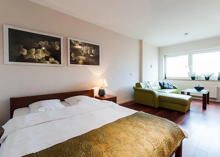 Exclusive - Old Town Apartment *